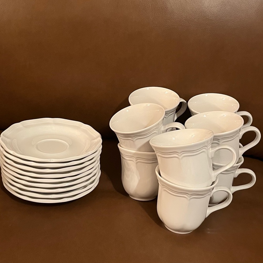Mikasa French Countryside set of  9 + 1 Cup